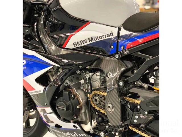 alphaRacing カーボン フレームカバーセット S1000RR / M1000RR