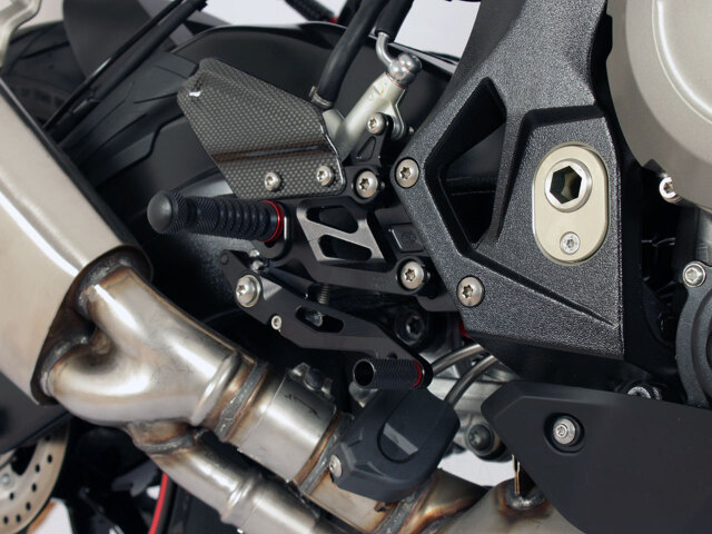 ギルズツーリング アジャスタブルバックステップ FXR S1000RR ギルズツーリング アジャスタブルバックステップ FXR S1000RR