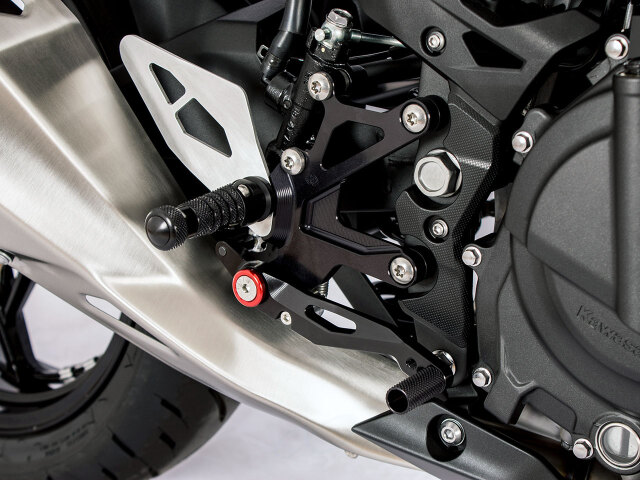 ギルズツーリング アジャスタブルバックステップ FXR Ninja400