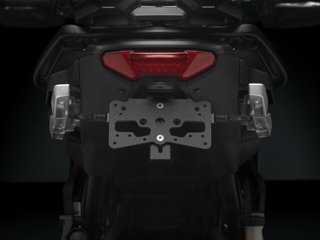 rizoma/リゾマ ライセンスプレートサポート フェンダーレスキット