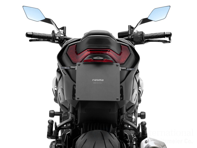 rizoma/リゾマ ライセンスプレートサポート フェンダーレスキット