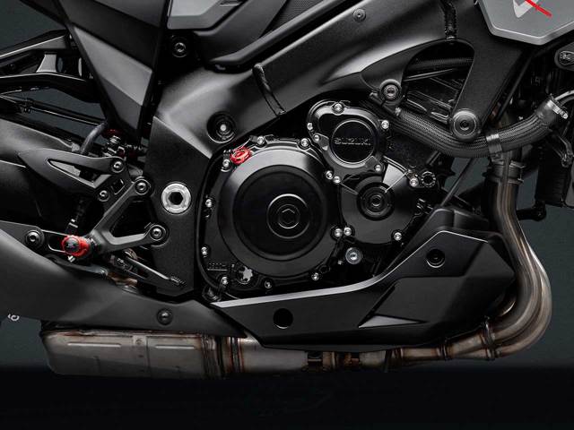 Rizoma リゾマs1000s katanaで使用