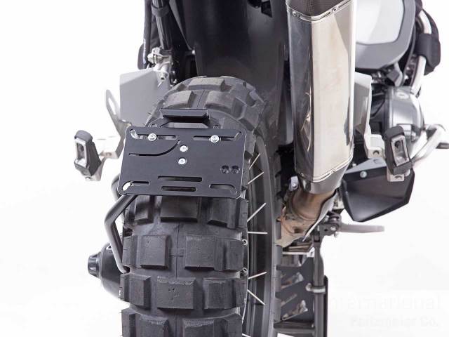 ワンダーリッヒ スイングアームナンバープレートホルダー フェンダーレスキット R1250GS / R1250R / R1200GS/R/RS ワンダーリッヒ スイングアームナンバープレートホルダー フェンダーレスキット R1250GS / R1250R / R1200GS/R/RS