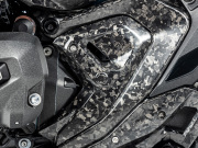ワンダーリッヒ カーボン フレームトライアングルカバー ブラックダイヤモンド カーボン BMW R1300GS / R1300GS Adventure