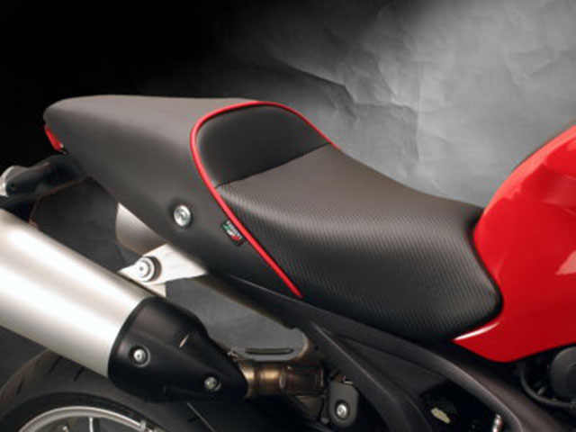 Sargent シート Ducati Monster 796 / 1100 レギュラーフロントシート パイピング：レッド