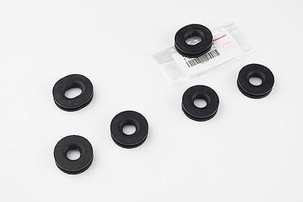 ゼファー400 純正 サイドカバー グロメット セット