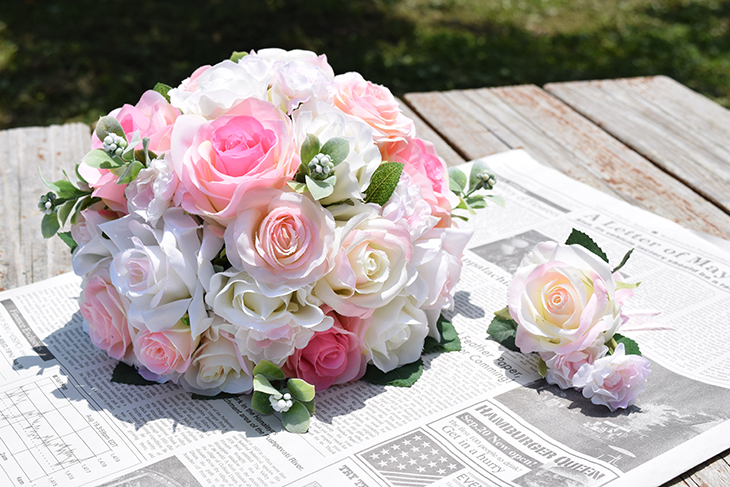 MB009R　NEWローズ ラウンドブーケ　ピンク　ブートニア付き　受注生産品