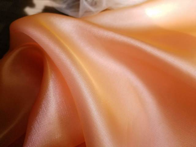 ドレス生地サテンオーガンジー