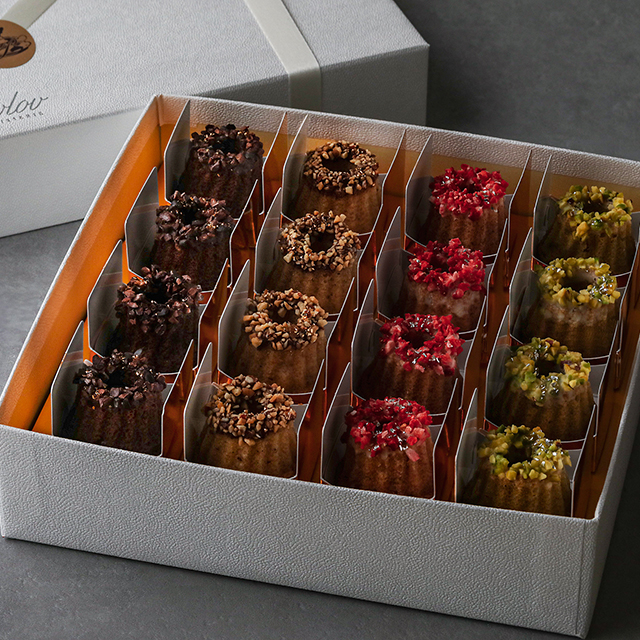 クグロフプティ16個入