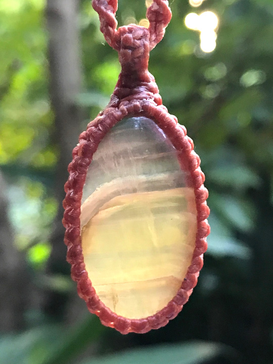 Kula Kula 天然石ネックレス・フローライト