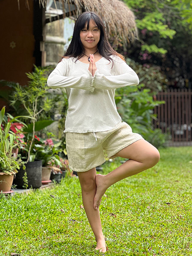 asana HEMP100% 手織り ショート パンツ・きなり