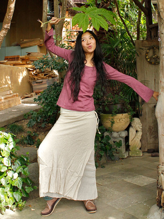 asana きょうりゅうスカート