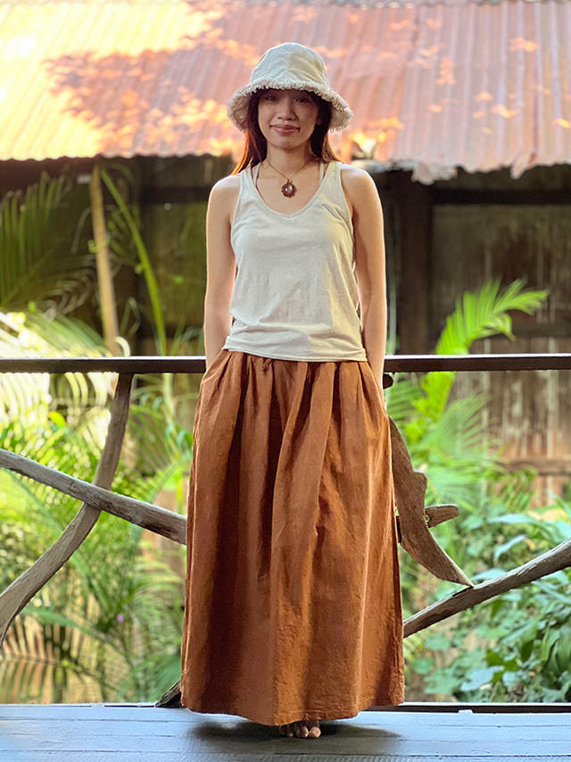 asana HEMP100% 厚手 デニム風 スカート・草木染め