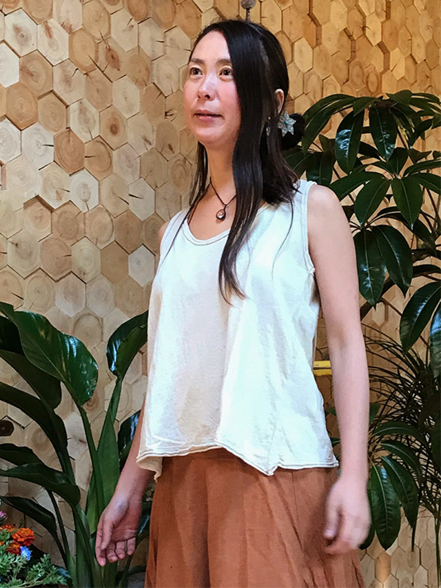 asana ゆったりタンク・きなり