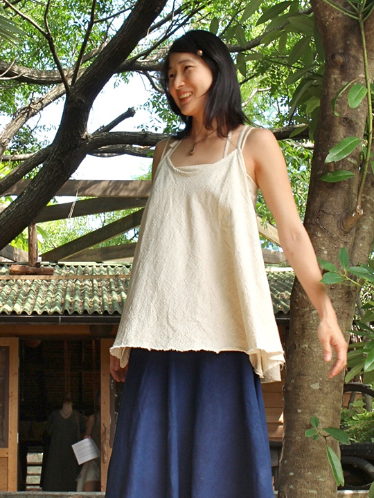 asana NEW ひらひらグレコキャミ・きなり