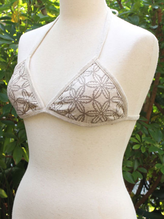 asana プリント三角ブラ