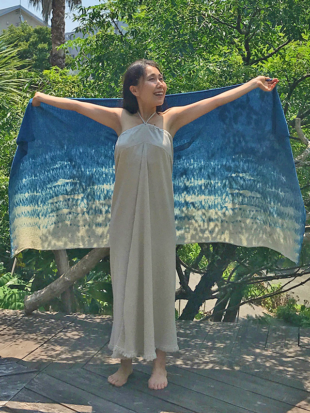 asana 薄手 大判ショール・草木絞り染め