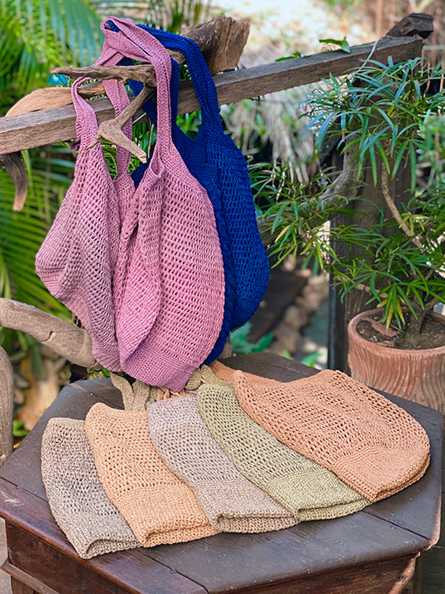 asana HEMP100% 手編み たっぷり ショルダーバッグ・草木染め