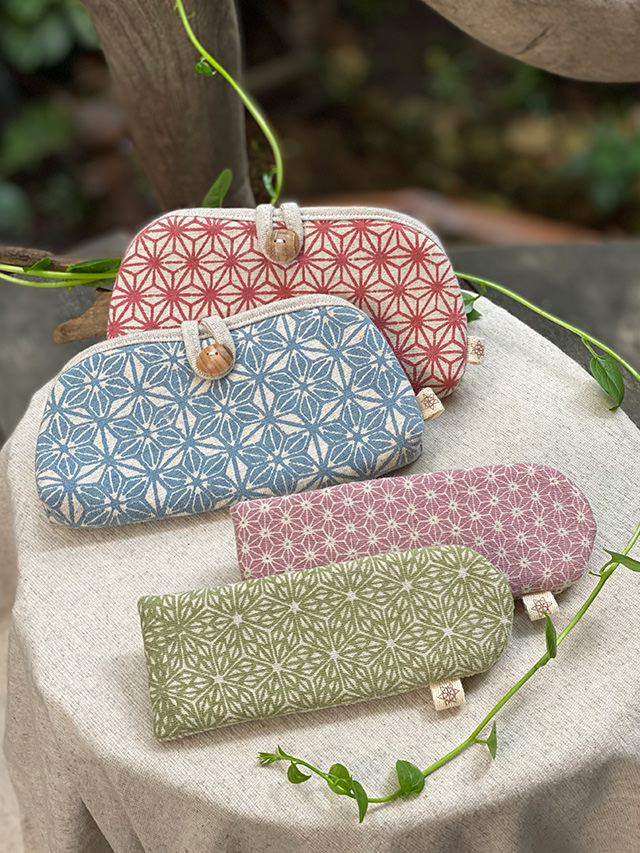 asana 厚手 麻柄プリント メガネ ケース