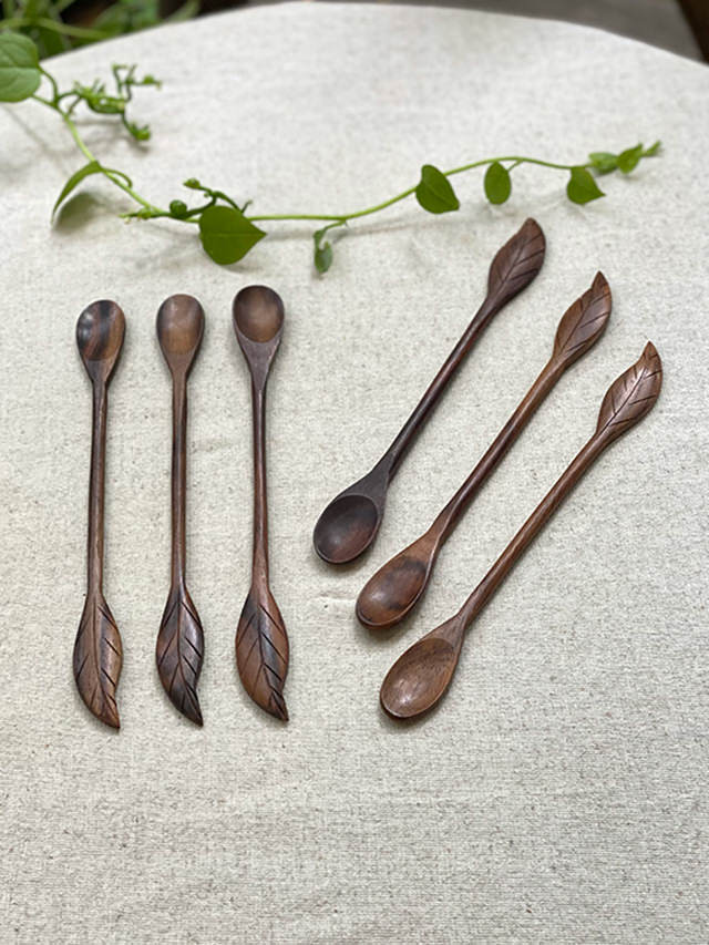 WOOD 葉っぱのマドラー