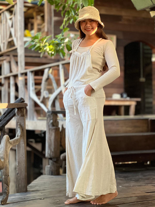 asana x chewin'bacco ヘンプコットン 薄手 フレアー バギー オーバーオール・きなり