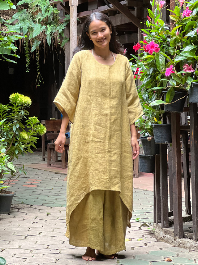 Karma HEMP100% 手織り フレアースリーブ ワンピース・草木染め