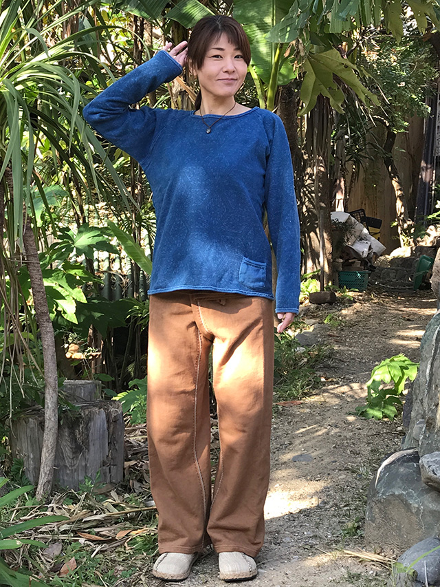 asana ふかふか タイパンツ・刺繍