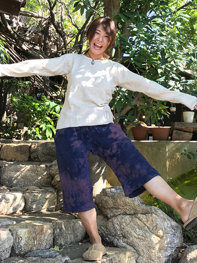 asana ふかふか ショートパンツ・草木タイダイ