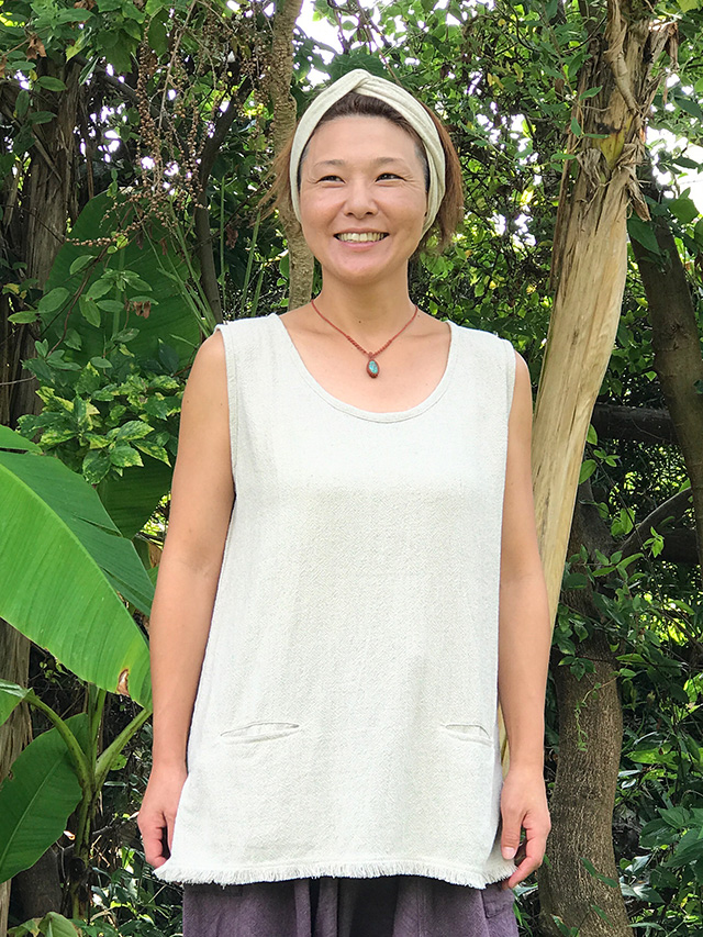 asana ヘンプ シルク タンクトップ・きなり