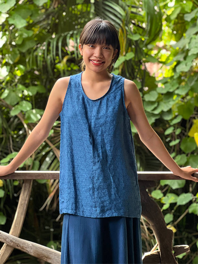 asana HEMP100% 薄手 インディゴ抜染プリント タンクトップ