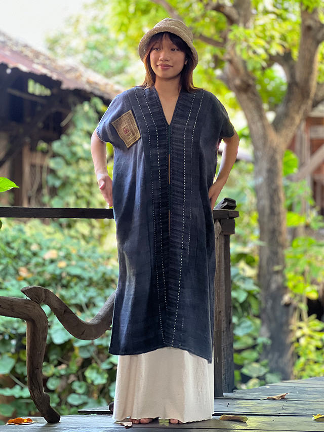 HEMP100% 手縫い モン族 刺繍入り 貫頭衣