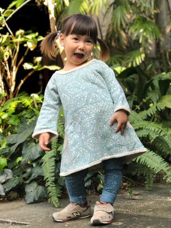 asana KIDS ふかふか 麻柄プリント チュニック