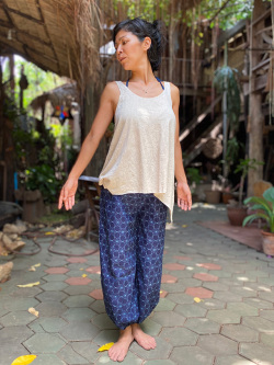 asana 麻柄プリント もんぺ パンツ・インディゴ染め