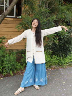 asana バンブーヘンプカーデ