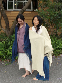asana 手織りHEMPショール