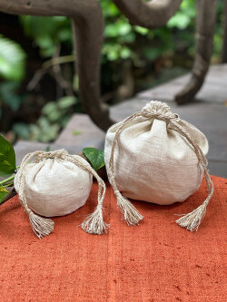 asana HEMP100% 手織り 巾着袋・きなり