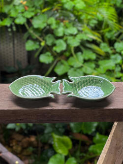 陶器 セラドン焼き 魚型 小皿