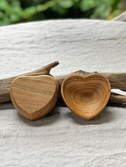 チークWOOD ハート ミニ小皿