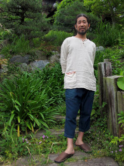 asana ７分ピースシャツ