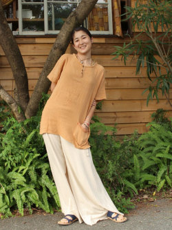 asana フリンジポケットTシャツ・草木染め