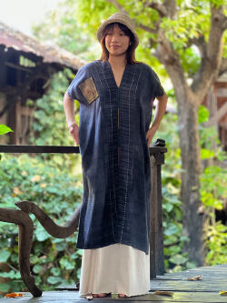 HEMP100% 手縫い モン族 刺繍入り 貫頭衣