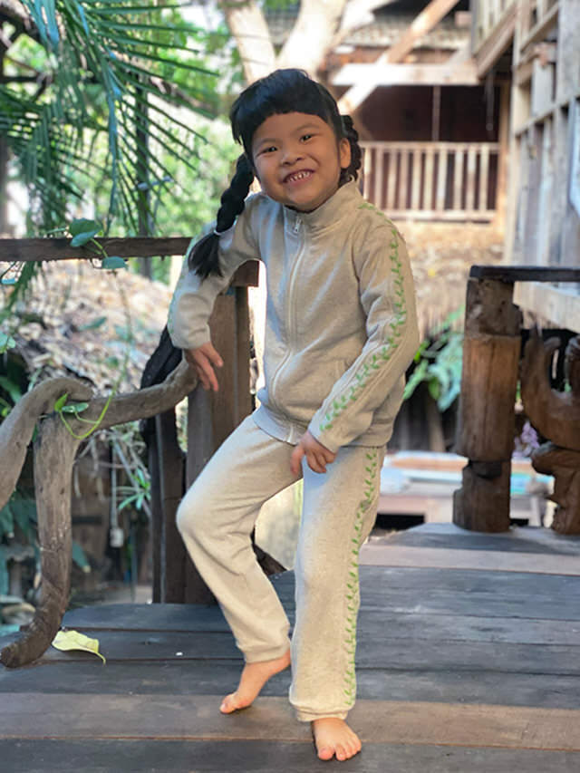 asana KIDS ヘンプコットン 厚手 ジャージ トップス・きなり【パヤカ