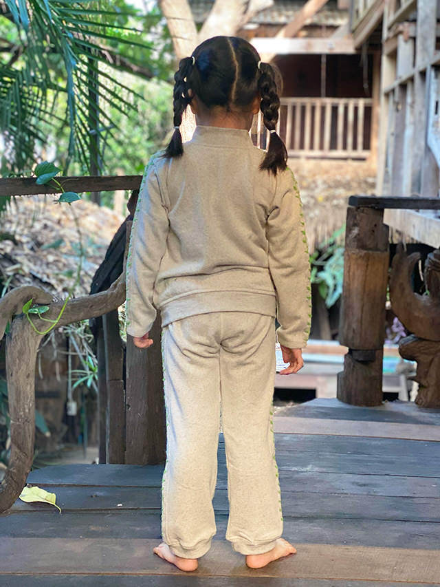 asana KIDS ヘンプコットン 厚手 ジャージ トップス・きなり【パヤカ