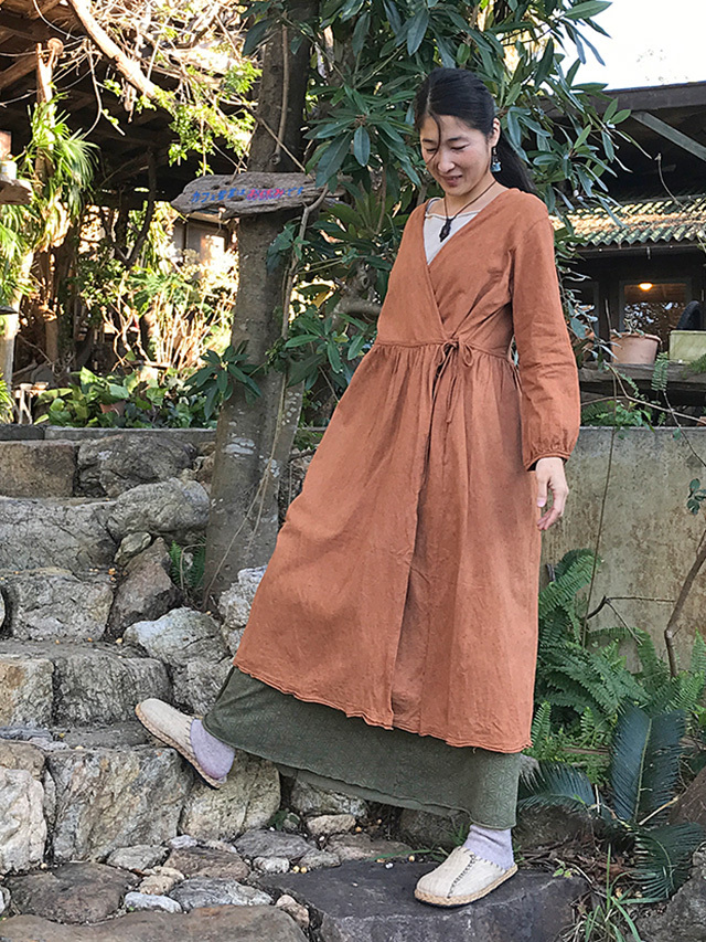 asana ヘンプコットン ギャザー カシュクール ワンピース・草木染め