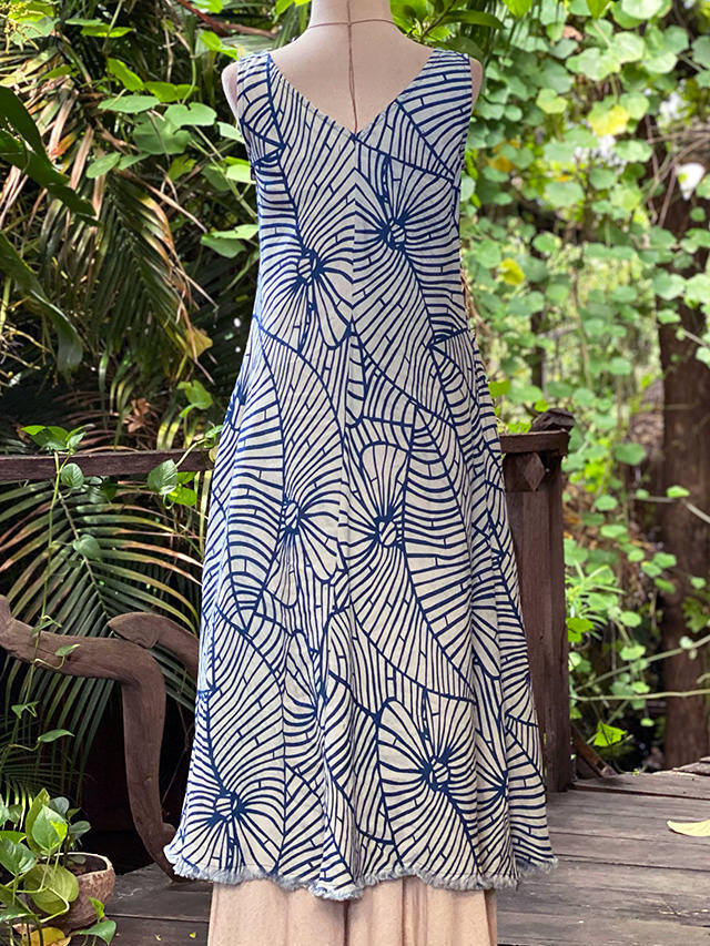 【美品】PAYAKA HEMP100% 薄手インディゴ抜染 バイアススカート asana 麻100% バイアス スカート・草木染め【パヤカ オンライン