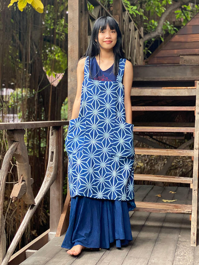 asana HEMP100% 大麻柄 インディゴ抜染 エプロン【パヤカ オンライン