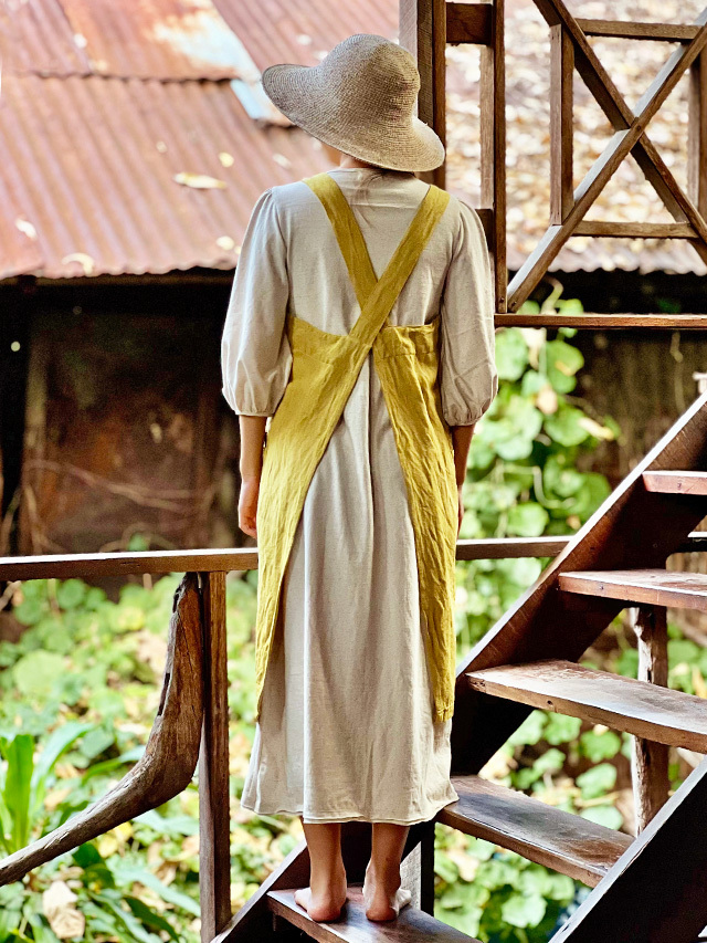 asana HEMP100% 厚手 エプロン・草木染め【パヤカ オンラインショップ】