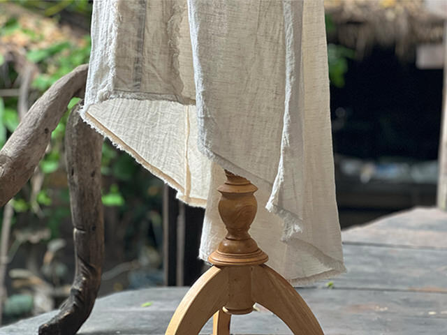 asana 麻100% 薄手 フリンジ ラウンドテール ワンピース・きなり