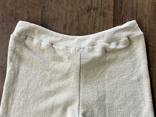 asana ヘンプコットン スウェット レギンス・きなり