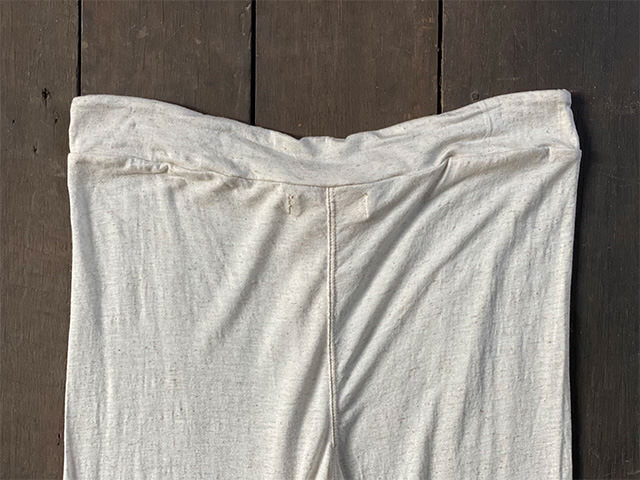 asana ヘンプコットン テロテロ レギンス・きなり